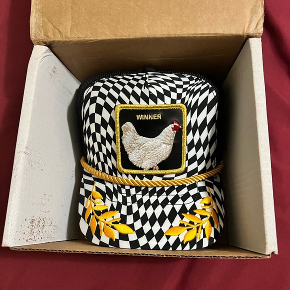 Gorrin Bros Animal The Farm WINNER CHICKEN Trucker Hat Exclusive Drop - Picture 9 of 10